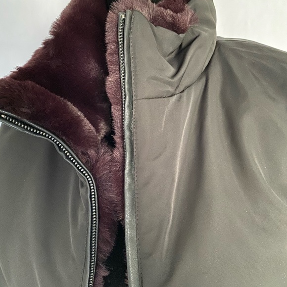 VIA SPIGA NWT Eggplant Faux Fur Reversible Jacket - Picture 8 of 11
